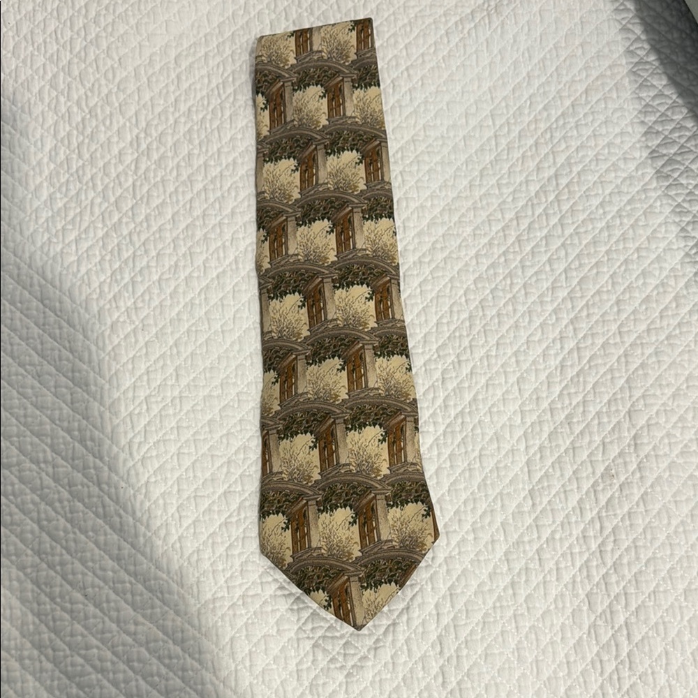 Structure Men’s 100% Silk Tie
